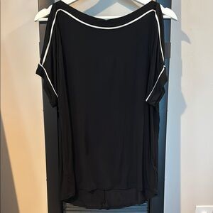Cable & Gauge Open Shoulder Top